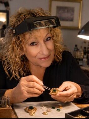 Hello I'm Alisa I've Always Loved Vintage Everything Especial Brooches,earrings